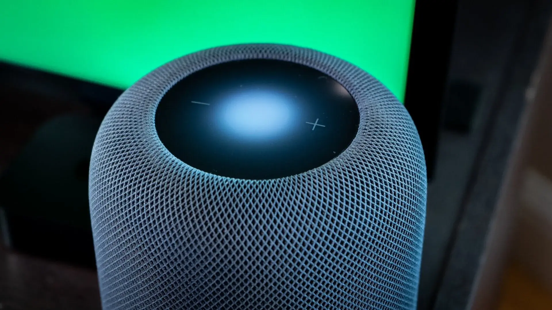 Apple’s Head Engineer for Home Devices Quits Apple Amid Siri Debacle, Joins Oura