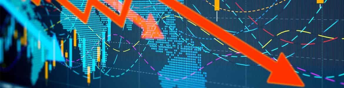 Nasdaq 100 Signals Deeper Pullback, Chipmakers Lead Selloff into Earnings