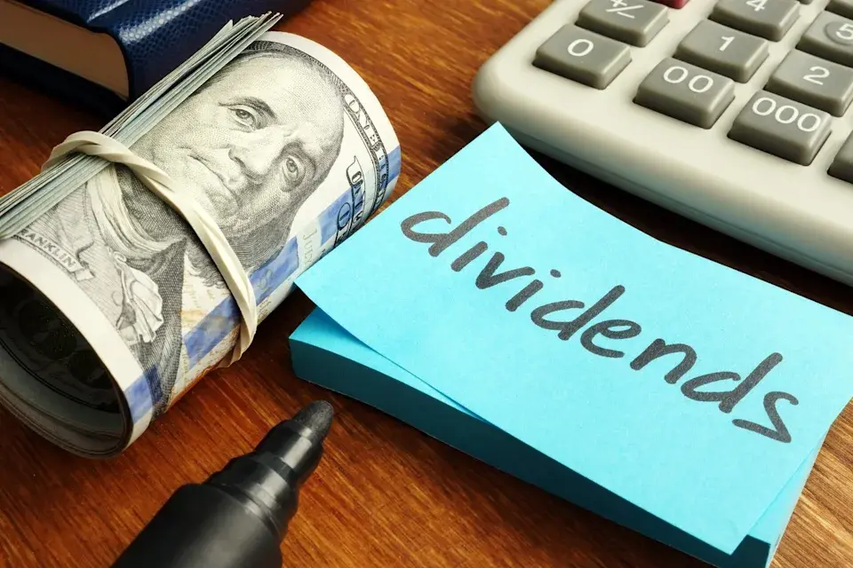 This Dividend ETF Yields 3.2% and Is Beating the Nasdaq-100 This Year