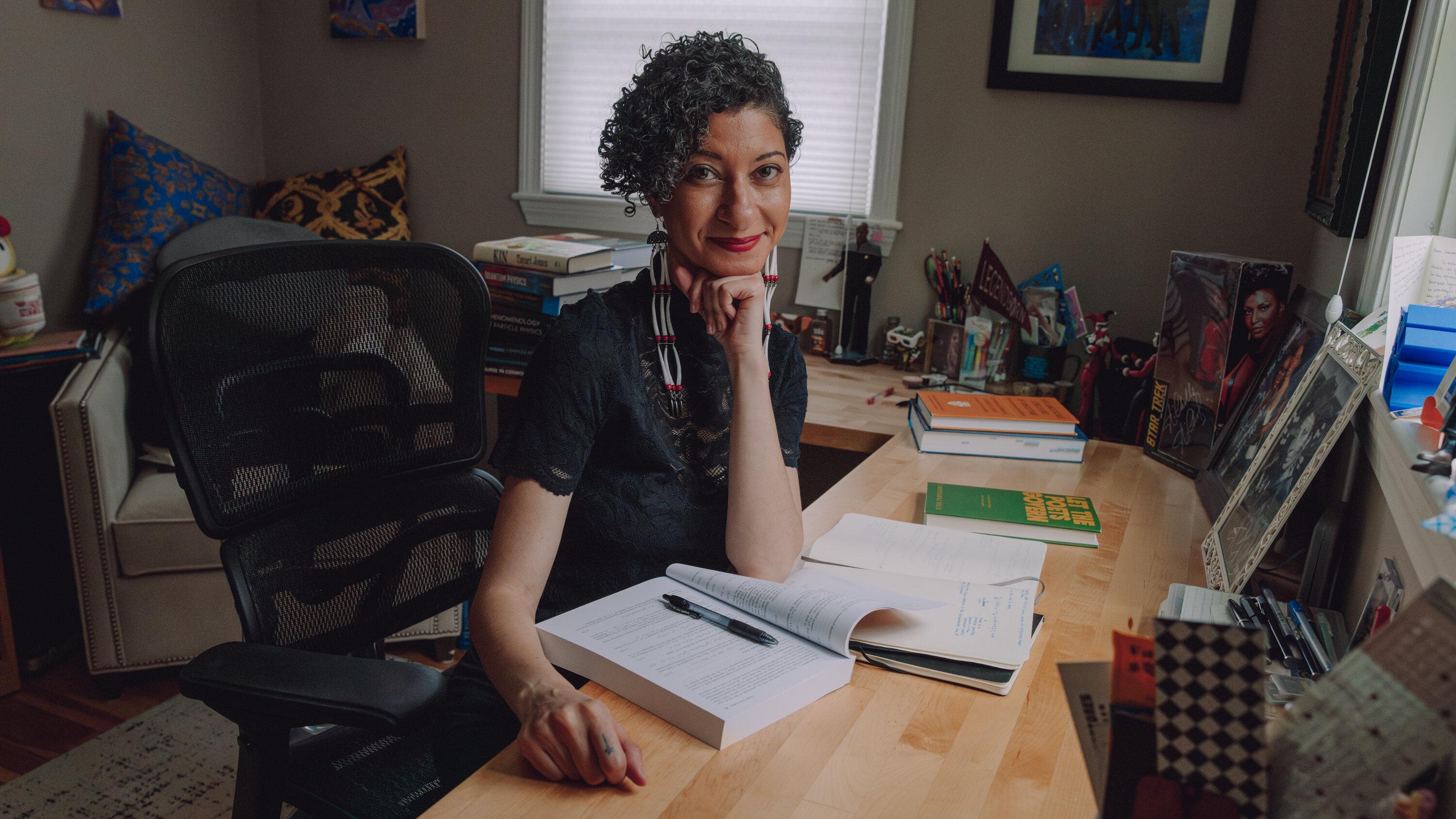 A Physicist Who Thinks in Poetry From the Cosmic Edge