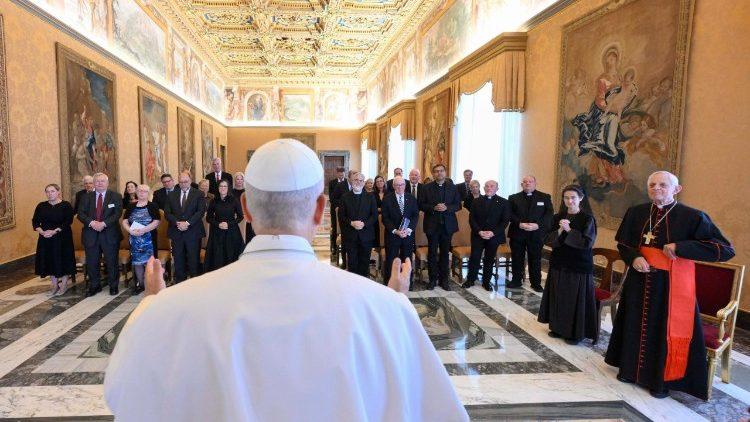 Pope to Vatican Observatory: Church embraces science to find God in Creation